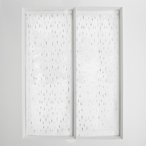 Blancheporte Vitrážová záclona se stříbrným motivem, zakončení tunýlkem bílá 45x120cm