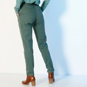 Blancheporte Chino kalhoty, třpytivé lampasy zelená jedlová 42